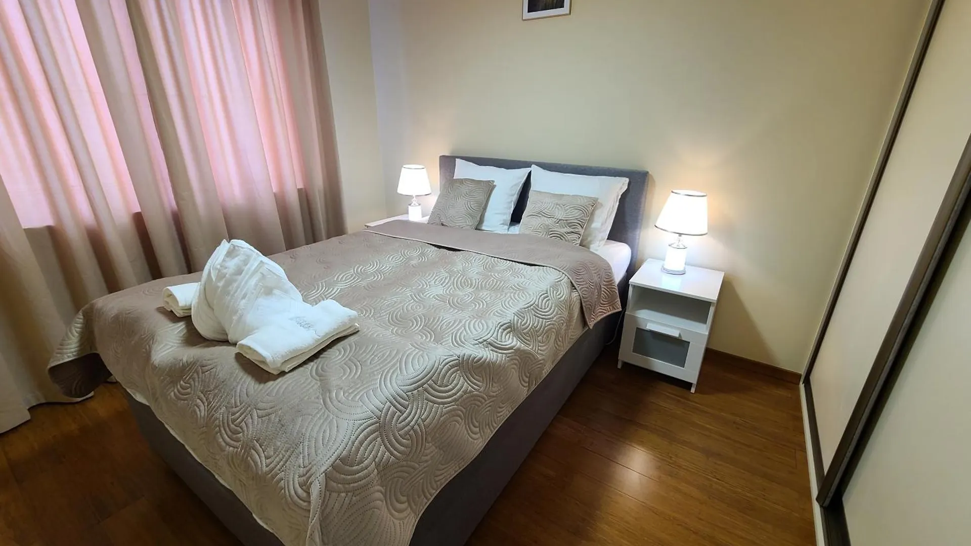 Apartament Panorama W360 Warszawa